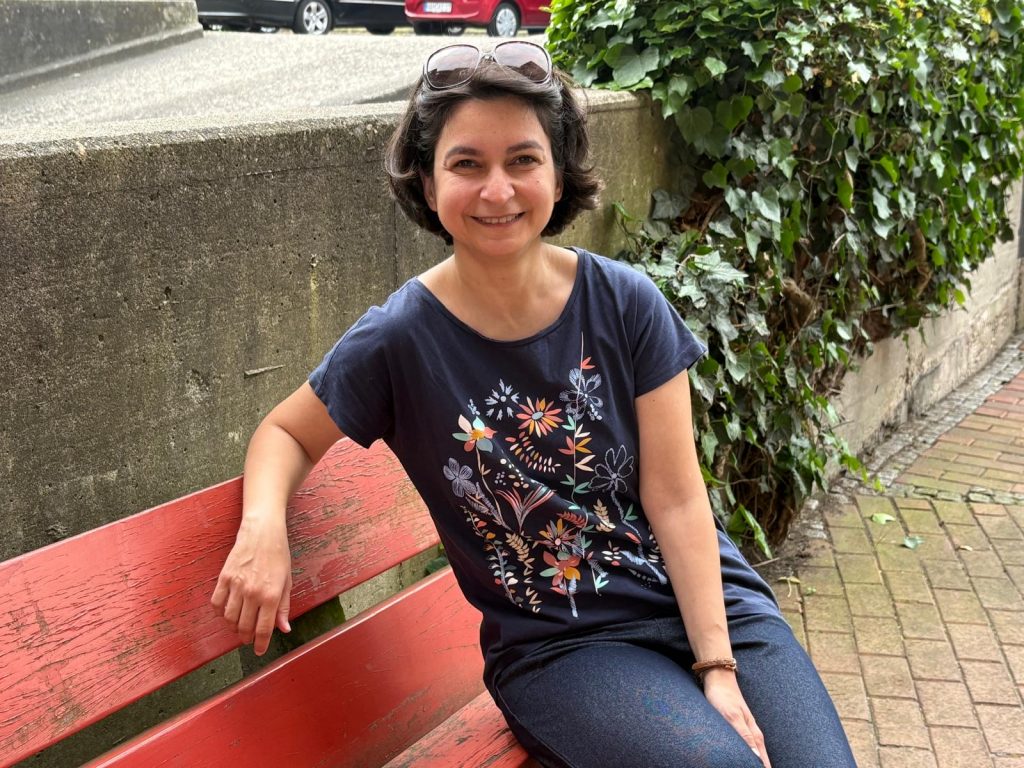 324c0dbd 52d5 4d13 a2ff 0d606cb3a6e1