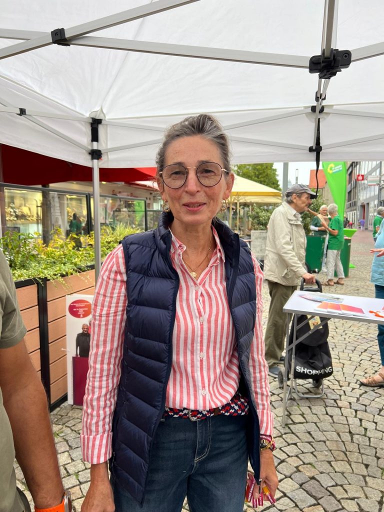 Porträt von Ratskandidatin Manuela Purwin-Bullert, BSW